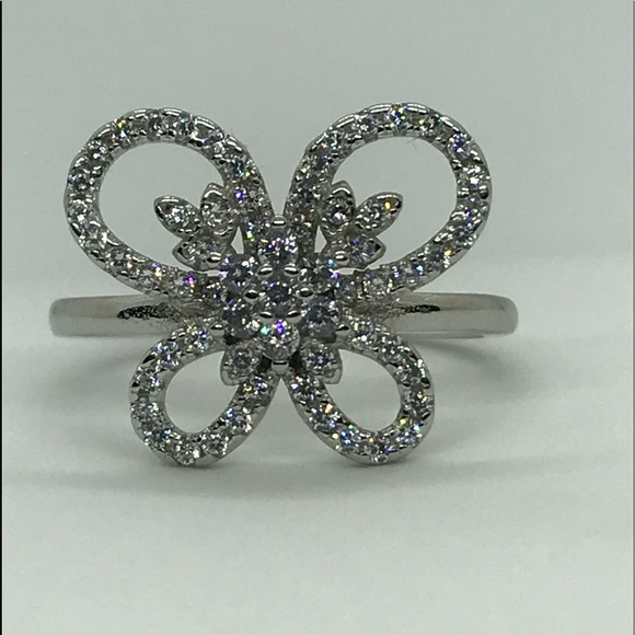 925 sterling silver butterfly 🦋 cz ring - Picture 5 of 10
